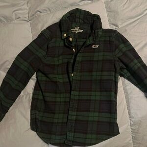 Vineyard vines flannel plaid button down 3T worn twice